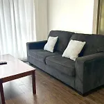 North York Cozy Queen Room Walk To Subway And Stores