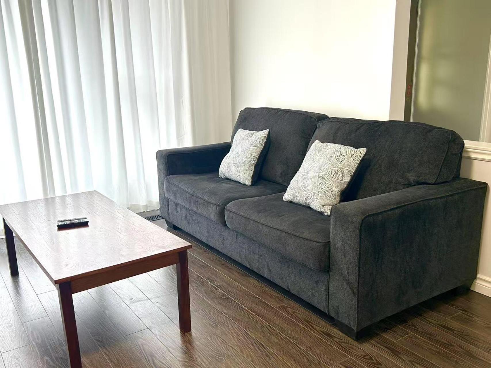 North York Cozy Queen Walk To Subway And Stores * Toronto